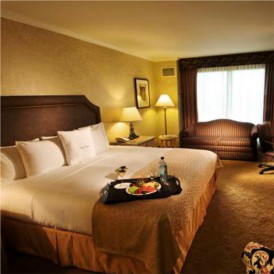 ダブルツリー バイ ヒルトン アーヴィン－スペクトラム(DOUBLETREE BY