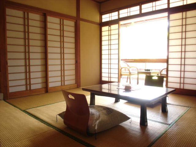 楓間