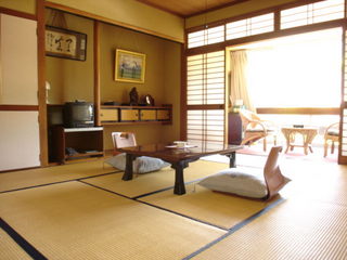 白樺の間