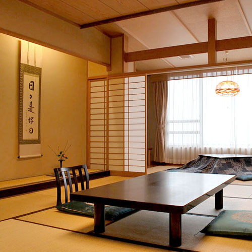 Japanese-style room 12.5 tatami mats (with kotatsu)