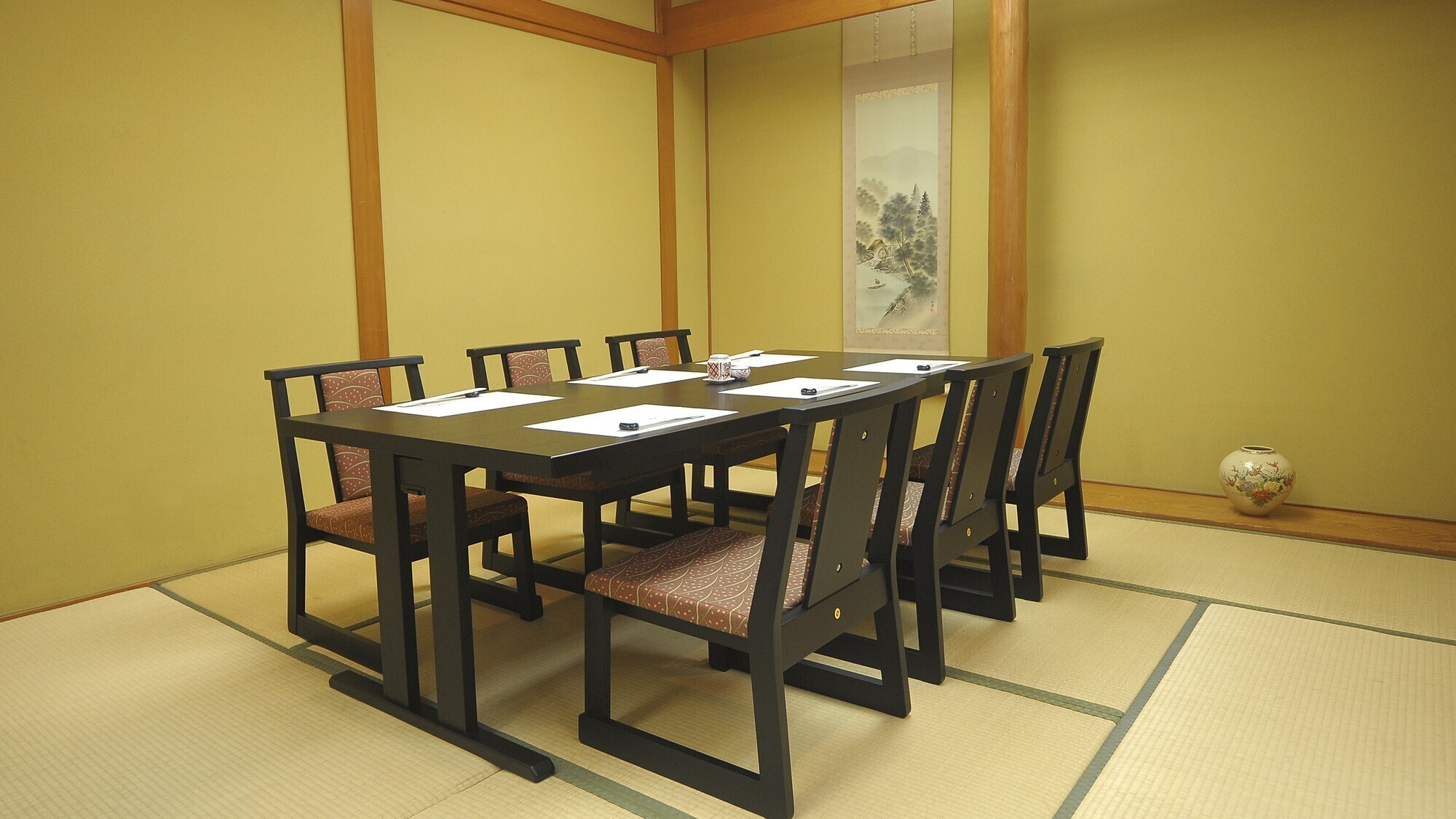 日本料理　みなと　個室