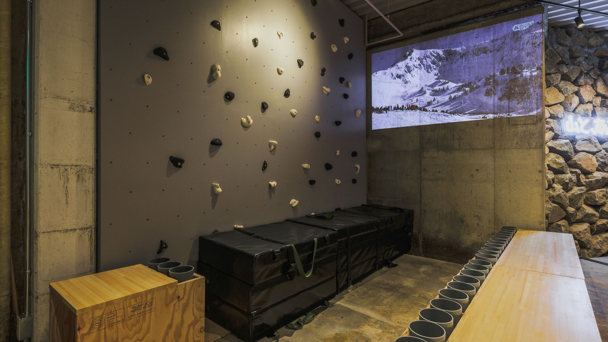 【楽天スーパーSALE】スキー場ゲレンデ直結☆蔵王牛の薪グリルディナー＋ドリンクインクルーシブ