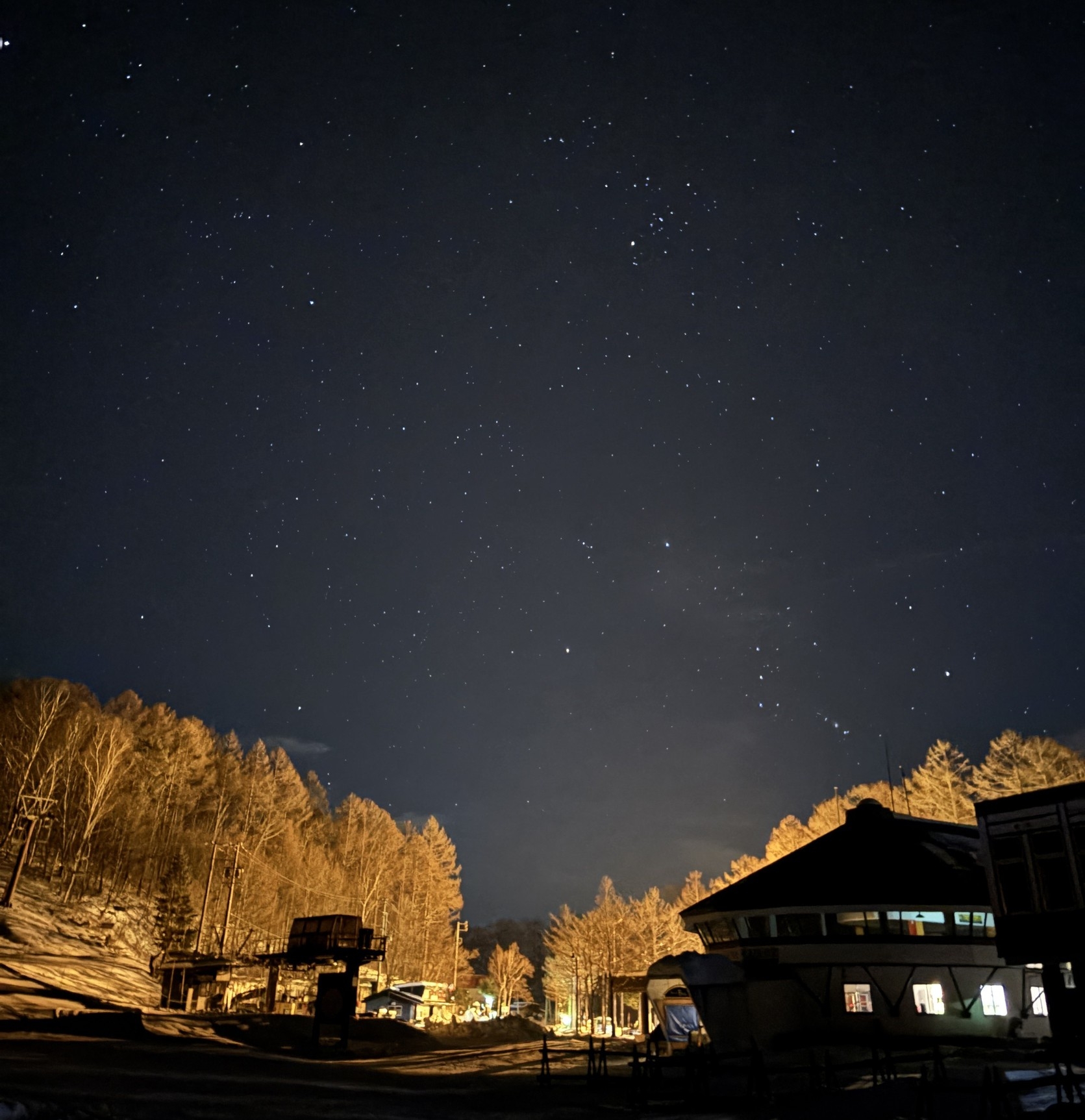 【GW限定・２食付個室】残雪の北アルプスと新緑のコントラスト！春のゲレンデで星空BBQプラン