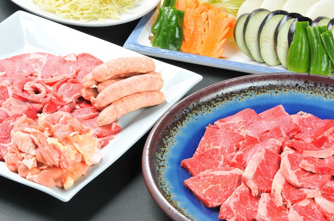 【GW限定・２食付個室】残雪の北アルプスと新緑のコントラスト！春のゲレンデで星空BBQプラン