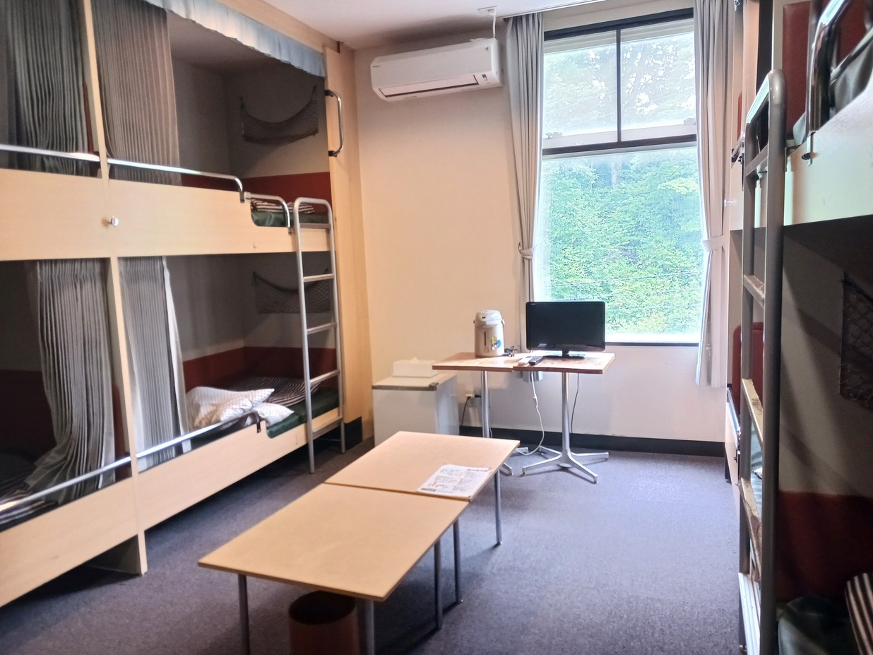 【ゲレンデまで0分】ゆったり個室☆ご家族とでもご友人とでも！朝食付プラン