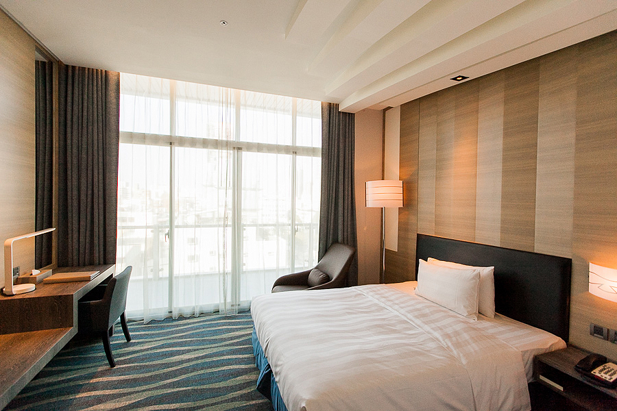 デラックスツイン