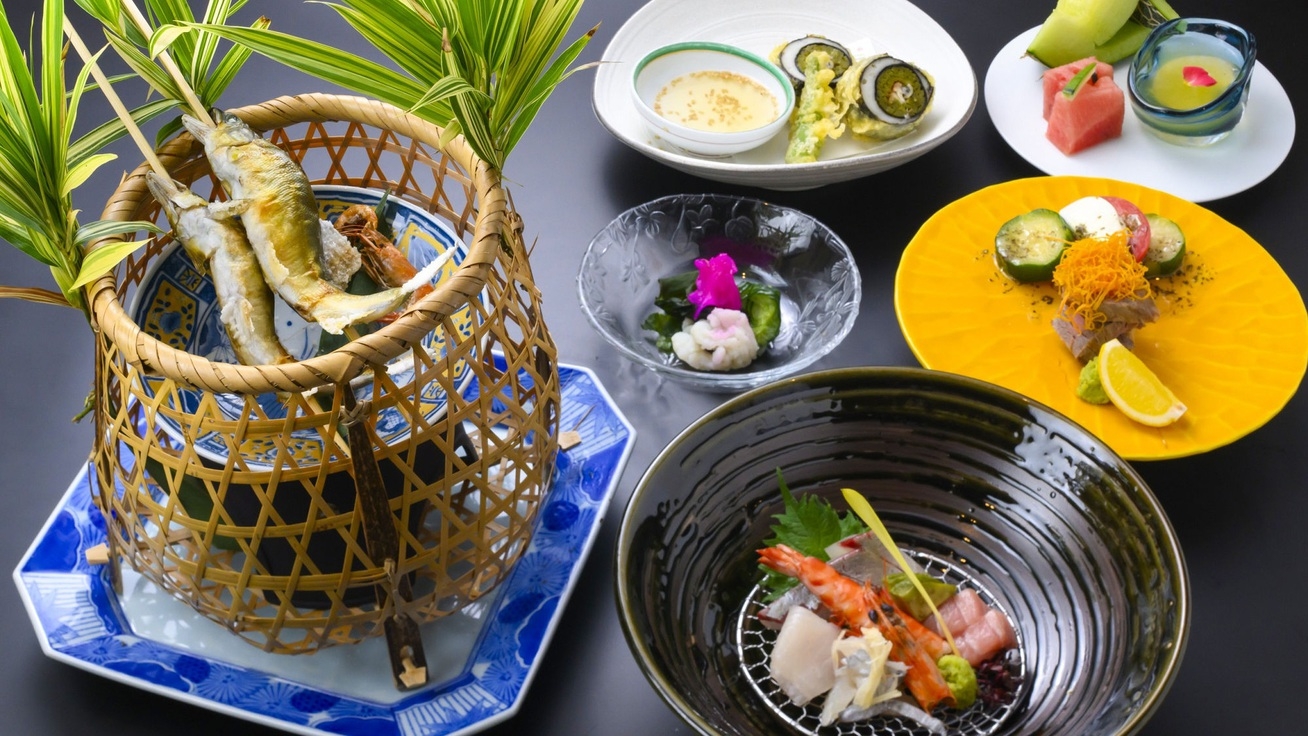 【10％OFF】【楽天スーパーSALE】心技を尽くし旬の食材を合わせた「匠な技光る贅会席」（個室食）