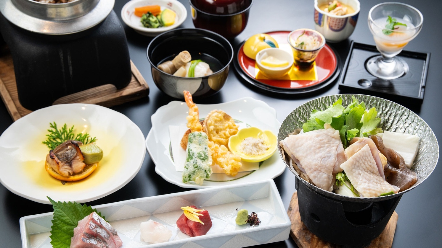 【食事処★基本会席】ふんだんに取り入れた「地産の食材」〜山・川・海の旬を味わう〜