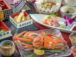 ＜蟹ハーフ＆ハーフ＞大ズワイ蟹と渡り蟹食べ比べ【竜宮城玉手箱会席】絶景と美食のおもてなし☆