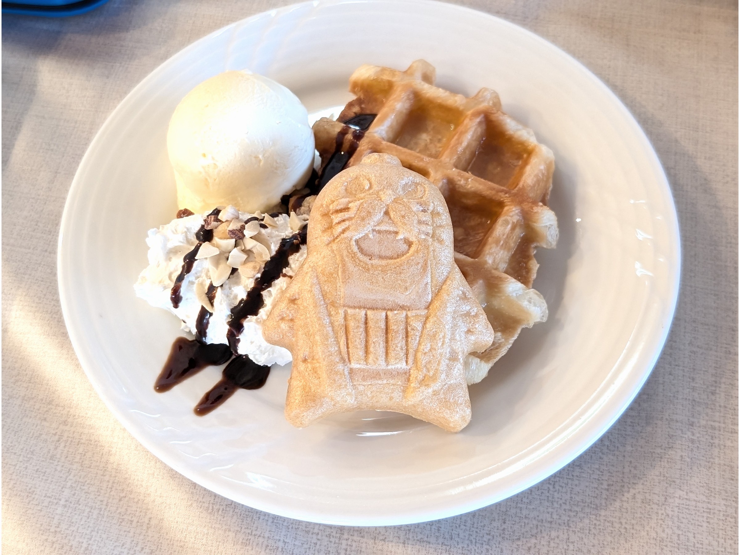 朝食革命♪クロッフルと紋太モナカ