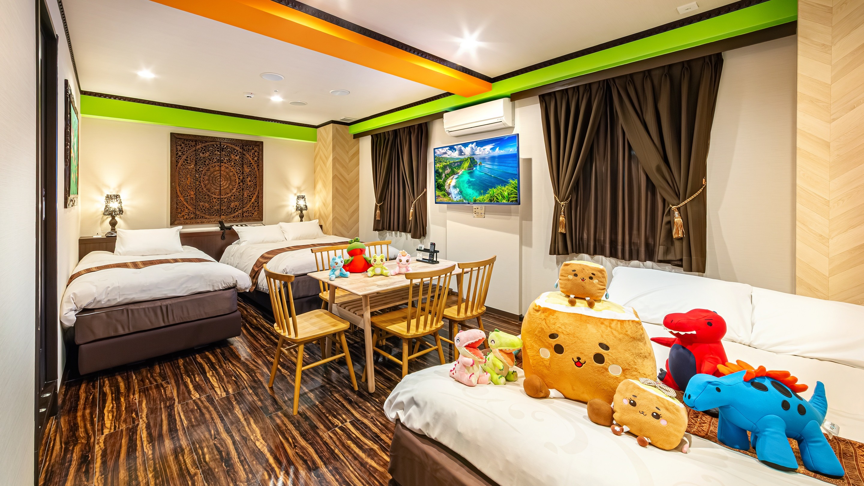 カジュアル5/ダブル2台+シングル1台/32平米【禁煙】