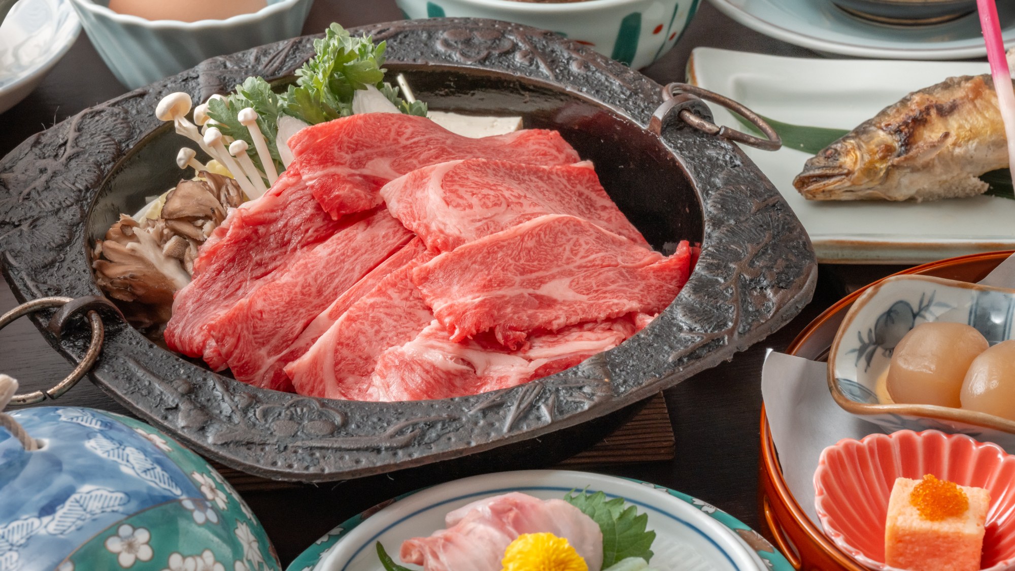 ■夕食一例｜米沢牛会席（すき焼き）２倍