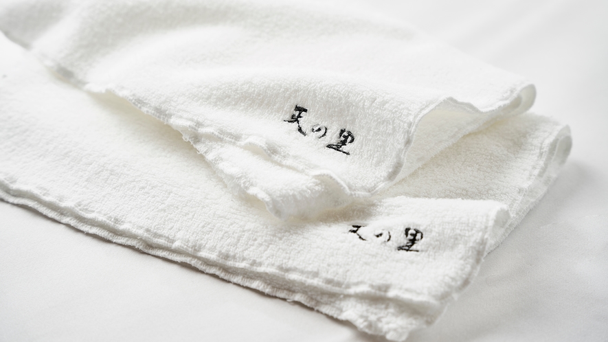 【客室アメニティ】 タオルは、綿100%使用しの「天の里オリジナル」　やさしい肌触りに癒されます。