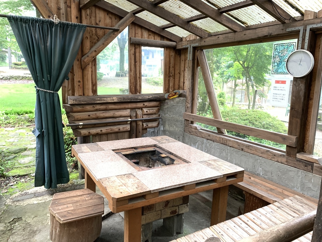 ペンション赤いりぼん42周年記念！コテージ・プレミアムハウス特別価格で！(11/8〜12/15)