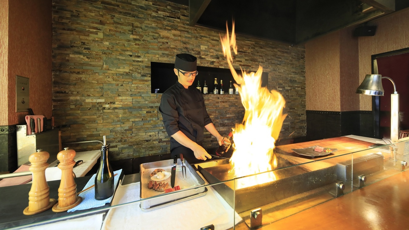 【最上級会席】料理長厳選のお肉と海鮮で贅沢な箱根旅を＜最上級会席■月の煌＞