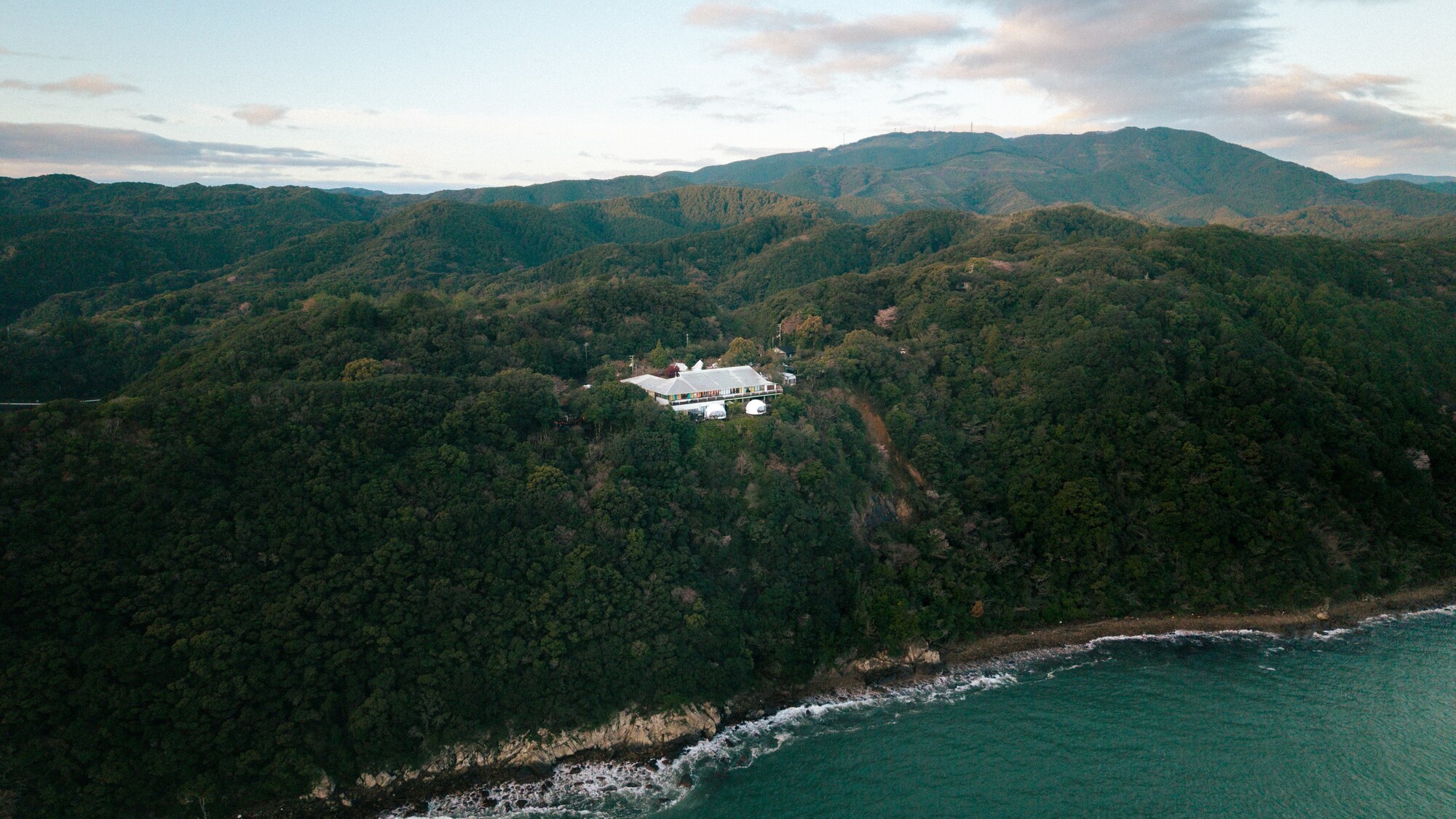 施設全景