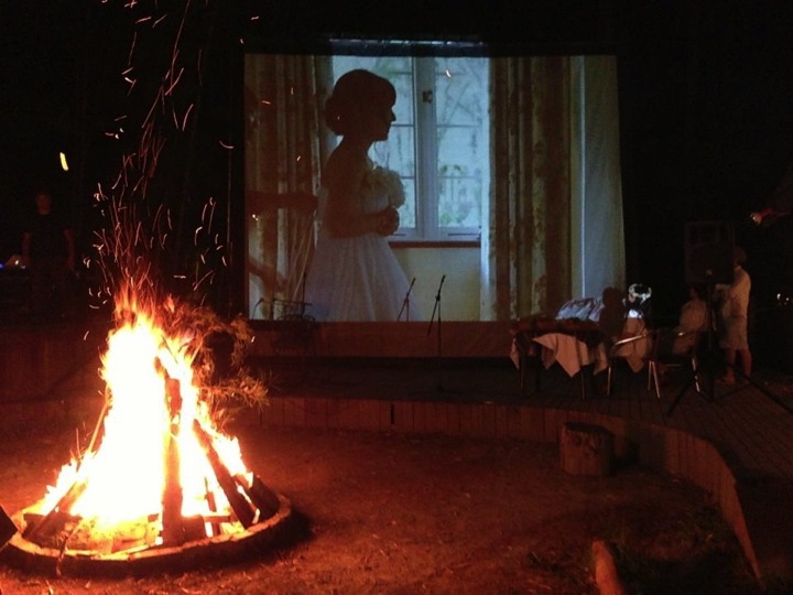 虹の谷貸切【10名様〜30名様】野外シアター！貸切プライベートキャンプcafe＆キャビン5棟付