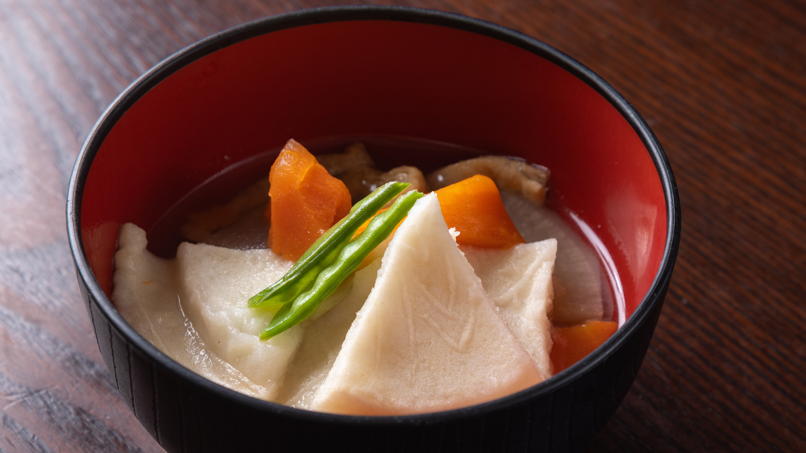 八戸名物せんべい汁