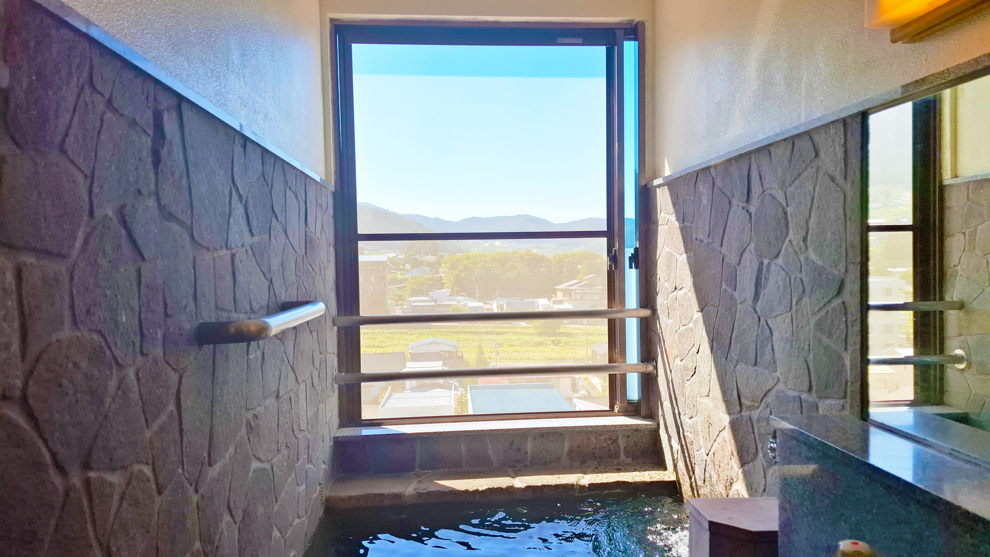 特別室和室岩風呂※温泉ではありません