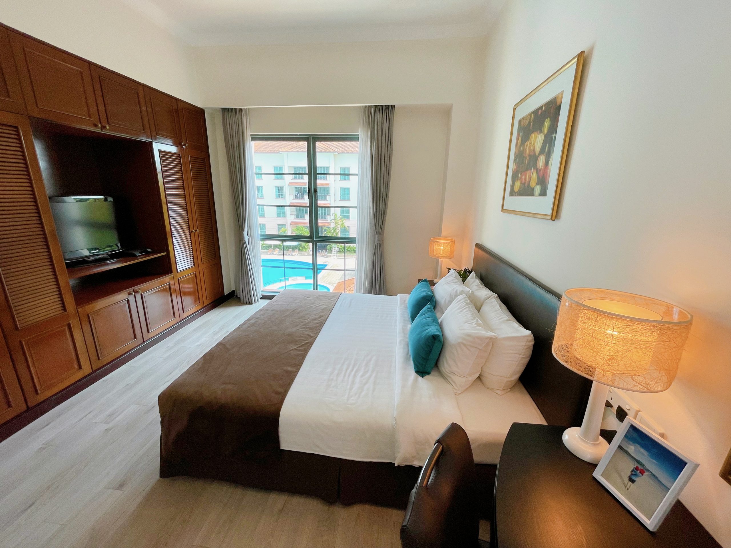 1ベッドルーム【ガーデン ビュー又はレークビュー】【61平米】