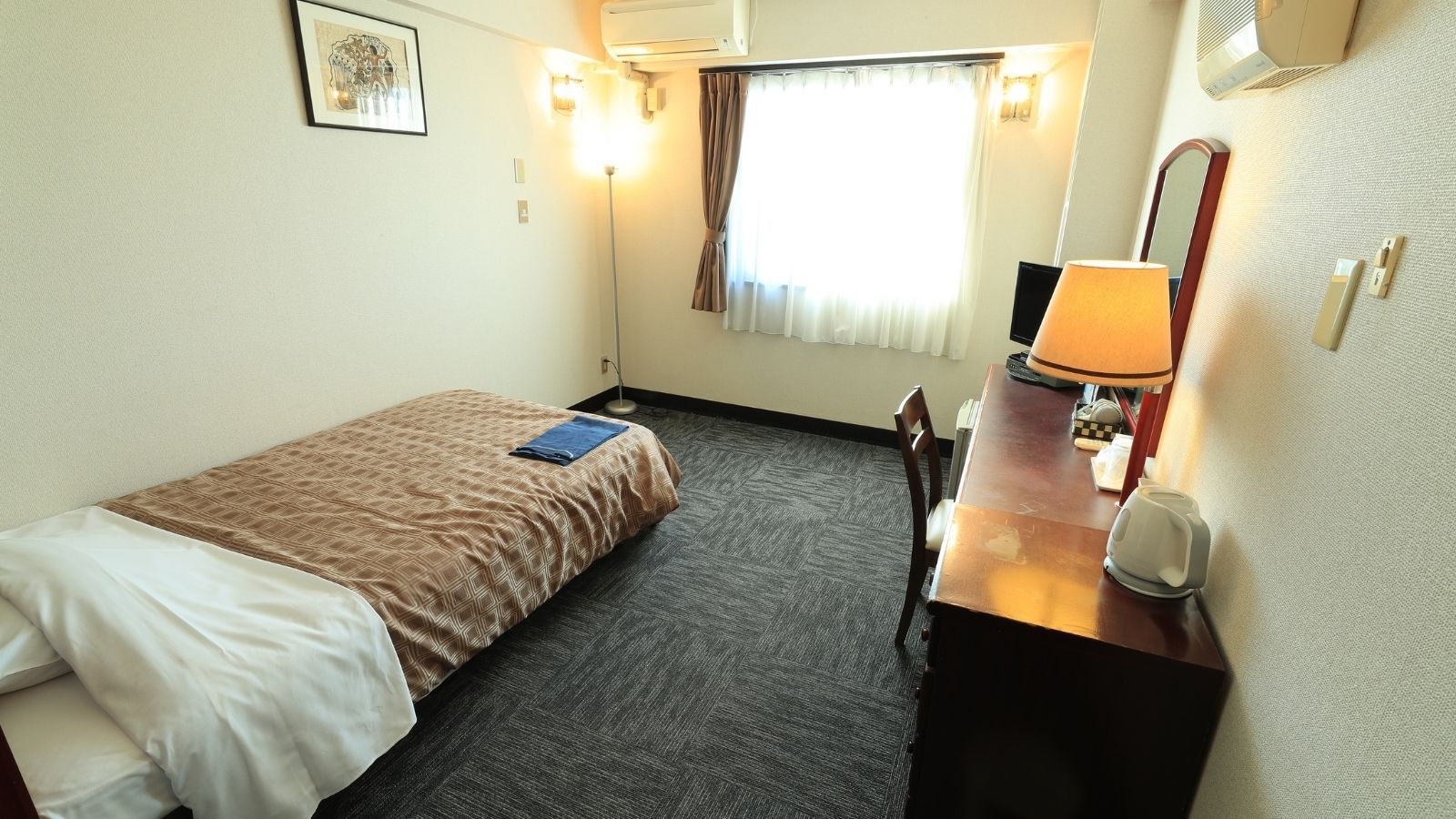 【喫煙】☆アネックスシングル｜17.5平米 Wi-Fi OK