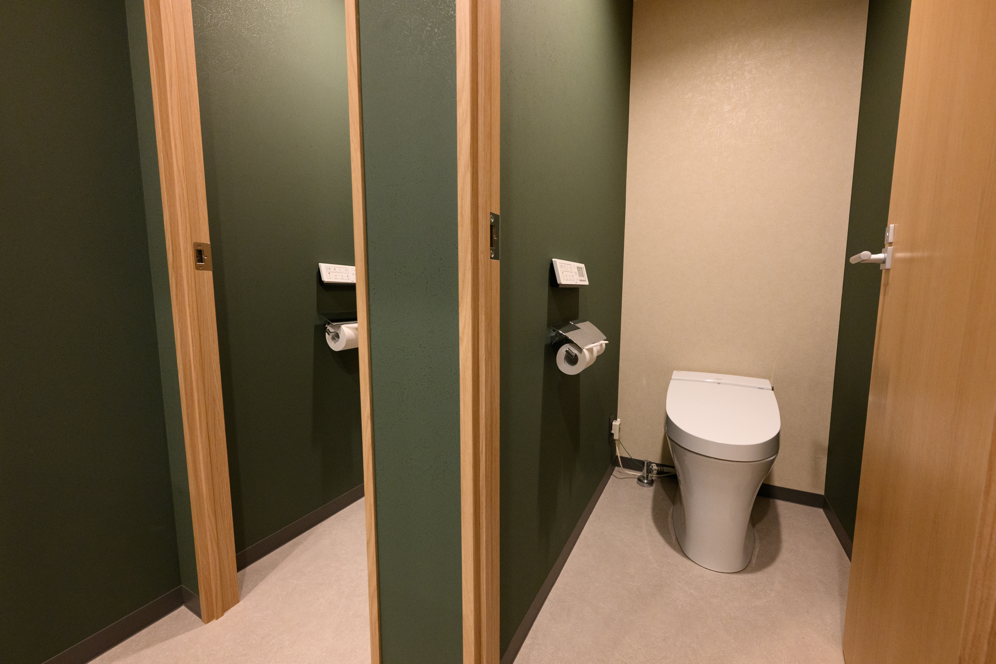 フロア共用トイレ・洗面（コンパクトプラスフロア）