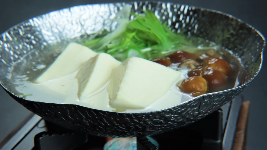 こだわり朝食■昆布だしの八尾湯豆腐 