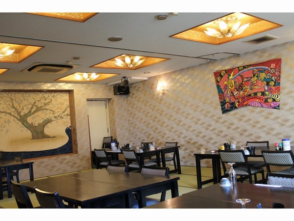 Dining venue 1F