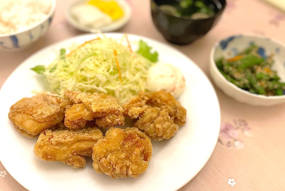 鶏の唐揚げ定食