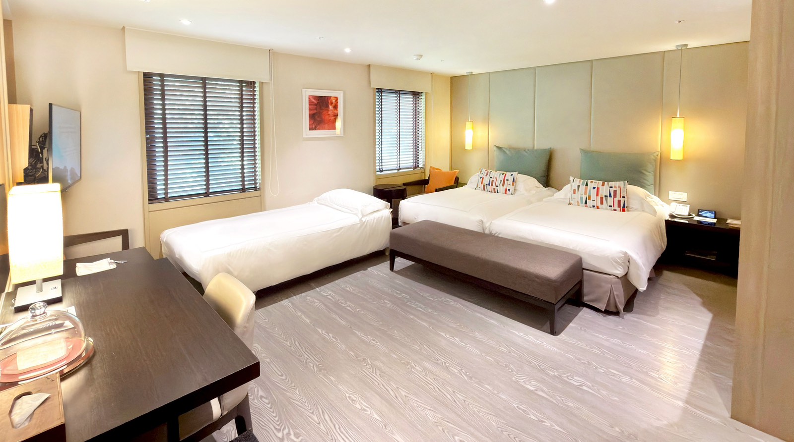 デラックストリプル(エキストラベッド)