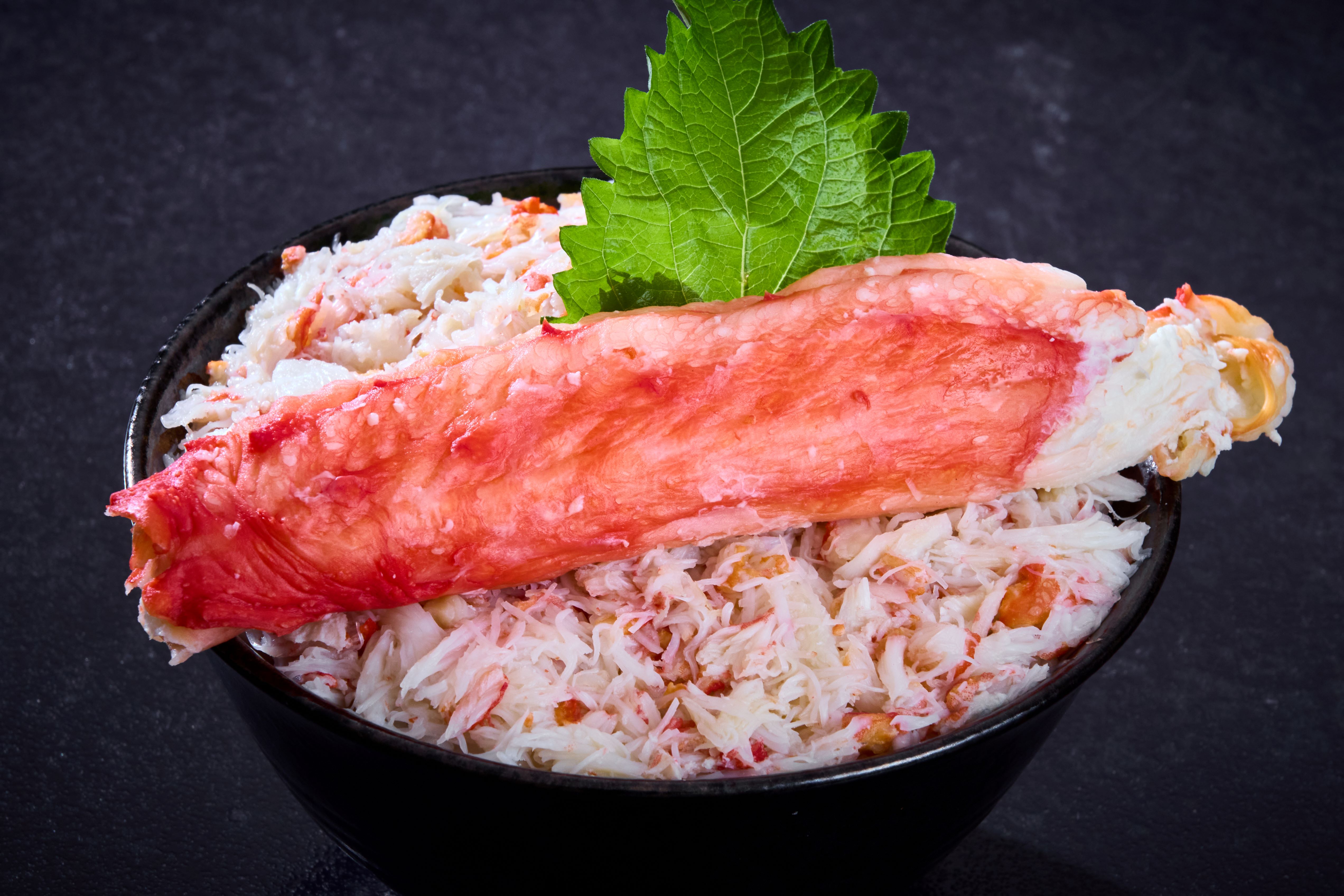 12-2月限定　カニ丼