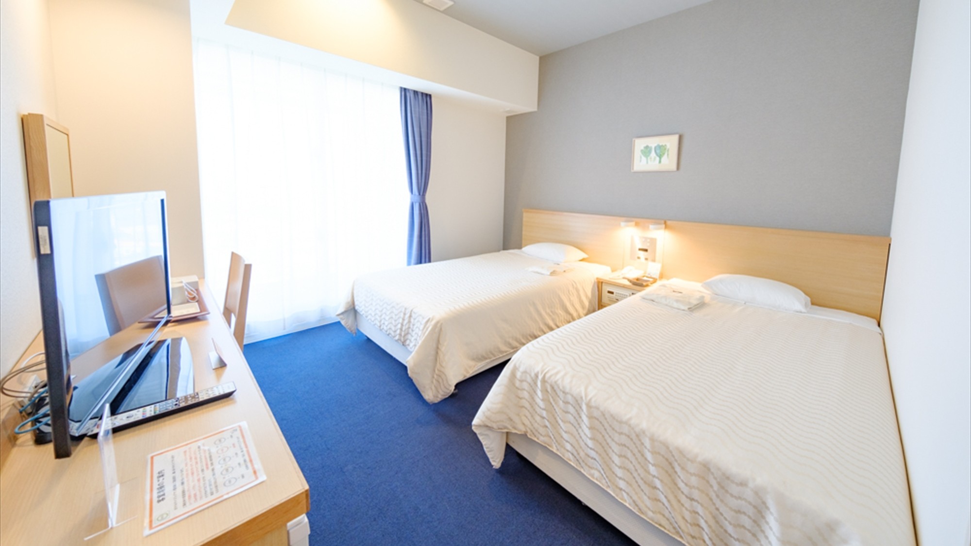 【エコノミーツイン】◆機能的なレイアウトで、お二人でもゆったりお寛ぎいただけます。