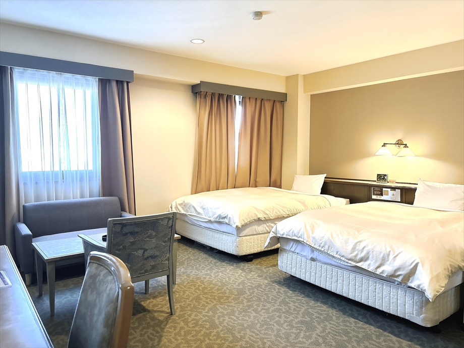 ファミリーツイン