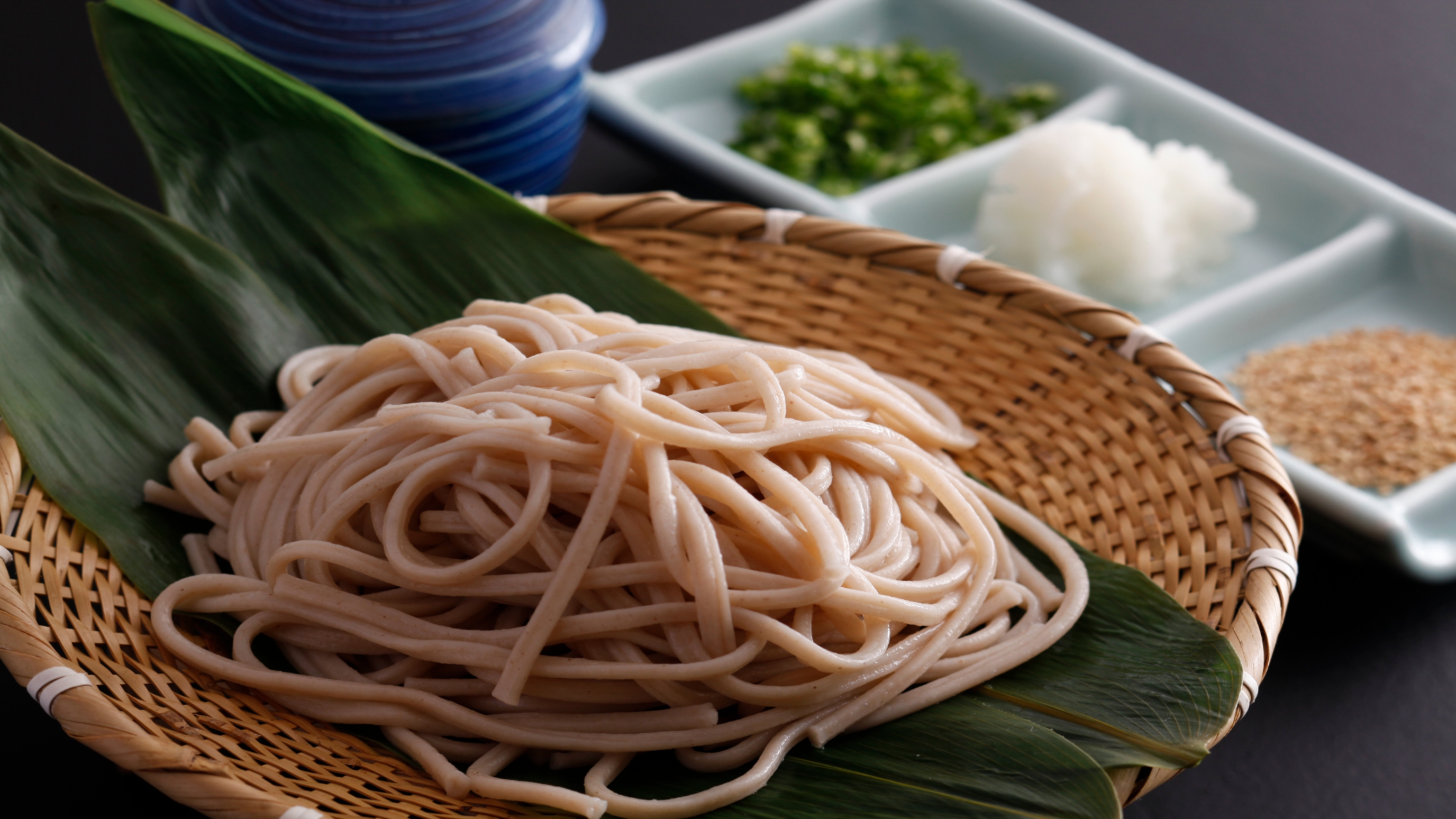 【特別メニュー】もち麦蕎麦（お食事一例）