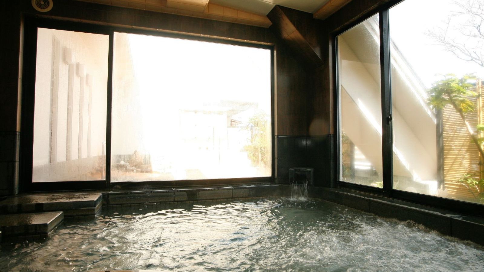 【展望大浴場｜花がすみ】