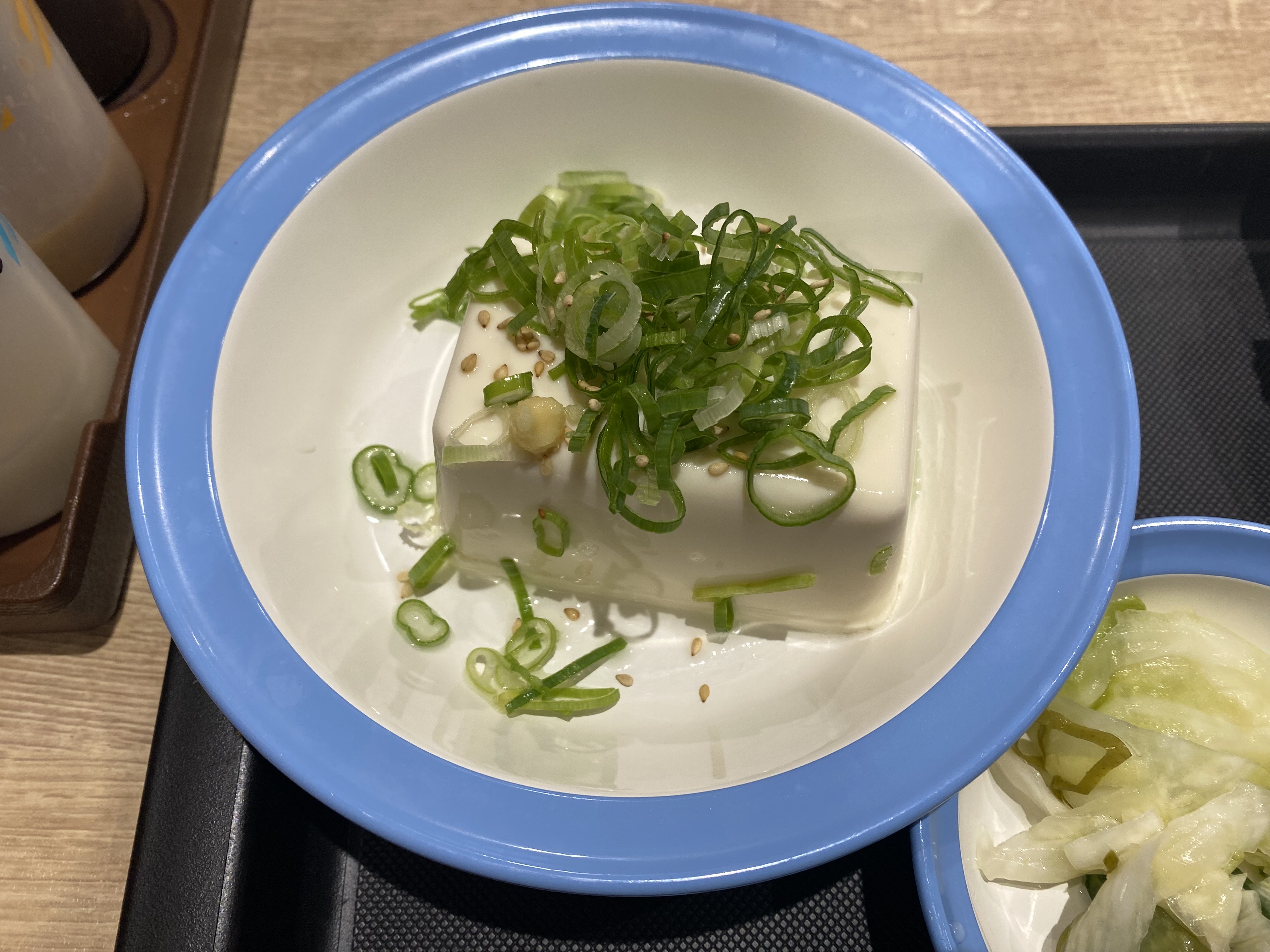 4種類から選べる小鉢　冷ややっこです！