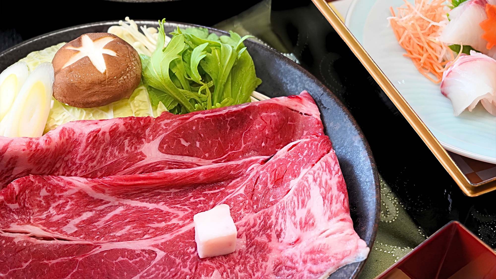 おいしい旅【お部屋食】季節のお重にスイーツを味わう森の離れおこもりステイ／カップル＆ファミリー