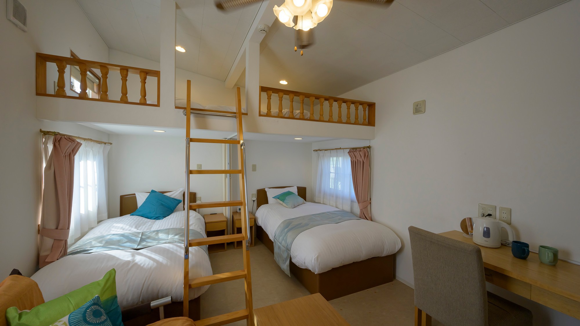 ☆ロフト付きのお部屋です。小さなお子様連れのご家族におすすめです。【ロフト付きツインルーム】