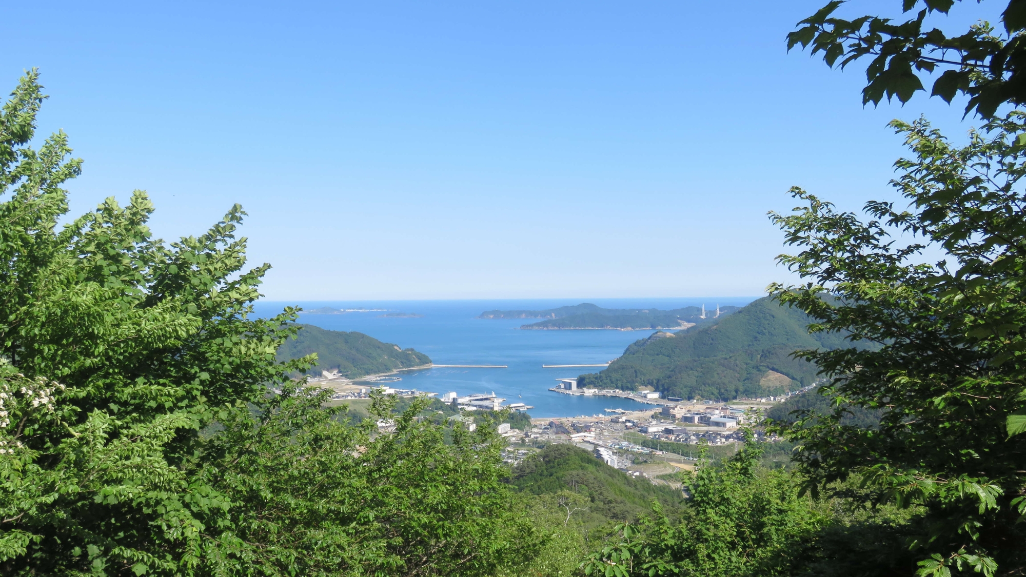 トレッキングにぴったり「黒森山」女川駅から約90分ほどで登れます。