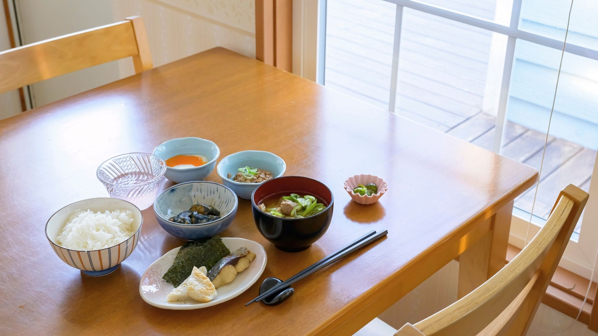 朝の爽やかな光を感じながら、ゆっくりとお食事をお楽しみください。