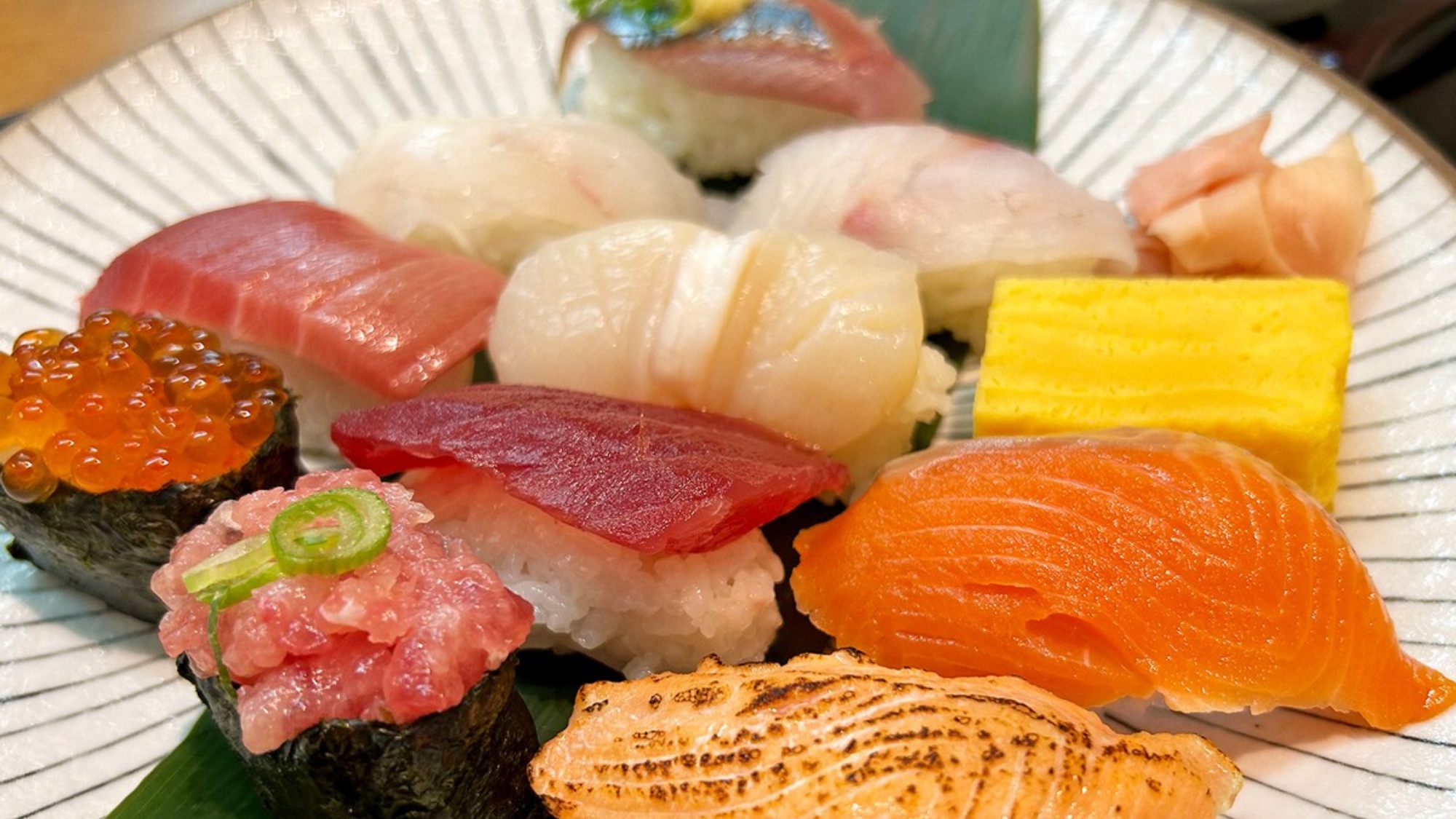 【女川旬菜にぎり御膳】ミナミマグロやさんま、銀鮭など、鮮魚の名店が仕入れる三陸ならではの特上寿司