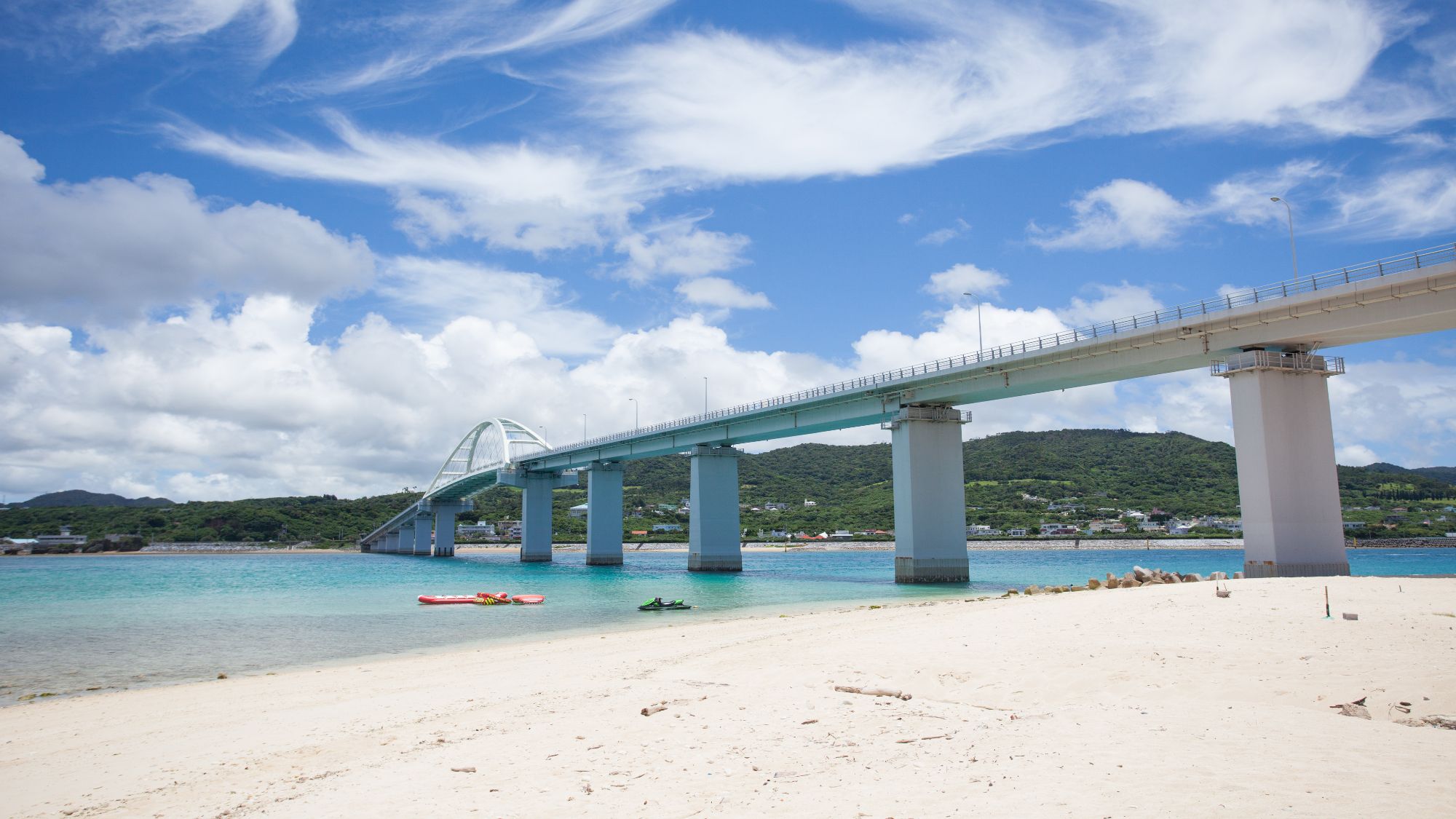 【瀬底島】当館から車で約17分
