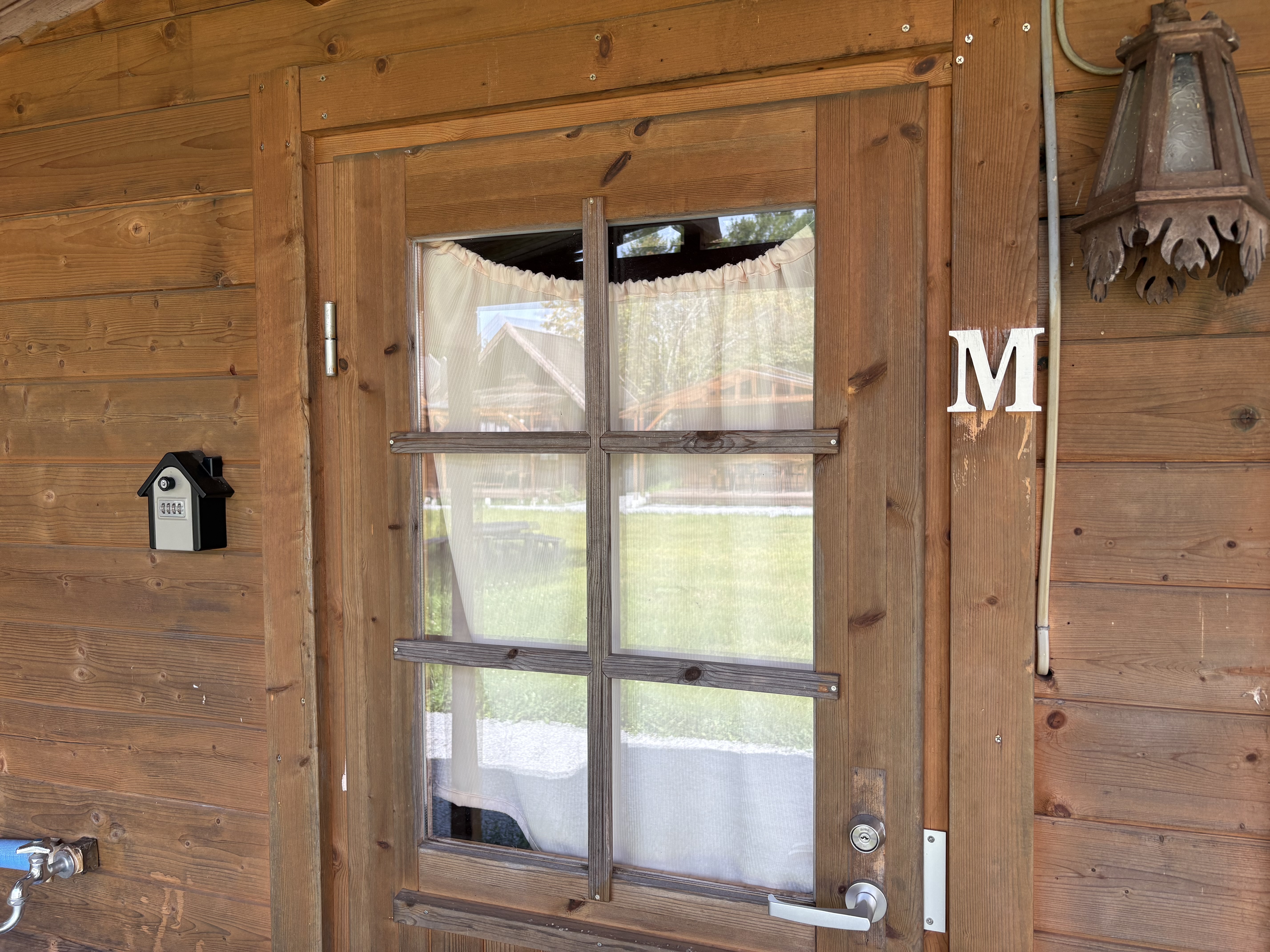 コテージＭ　入口