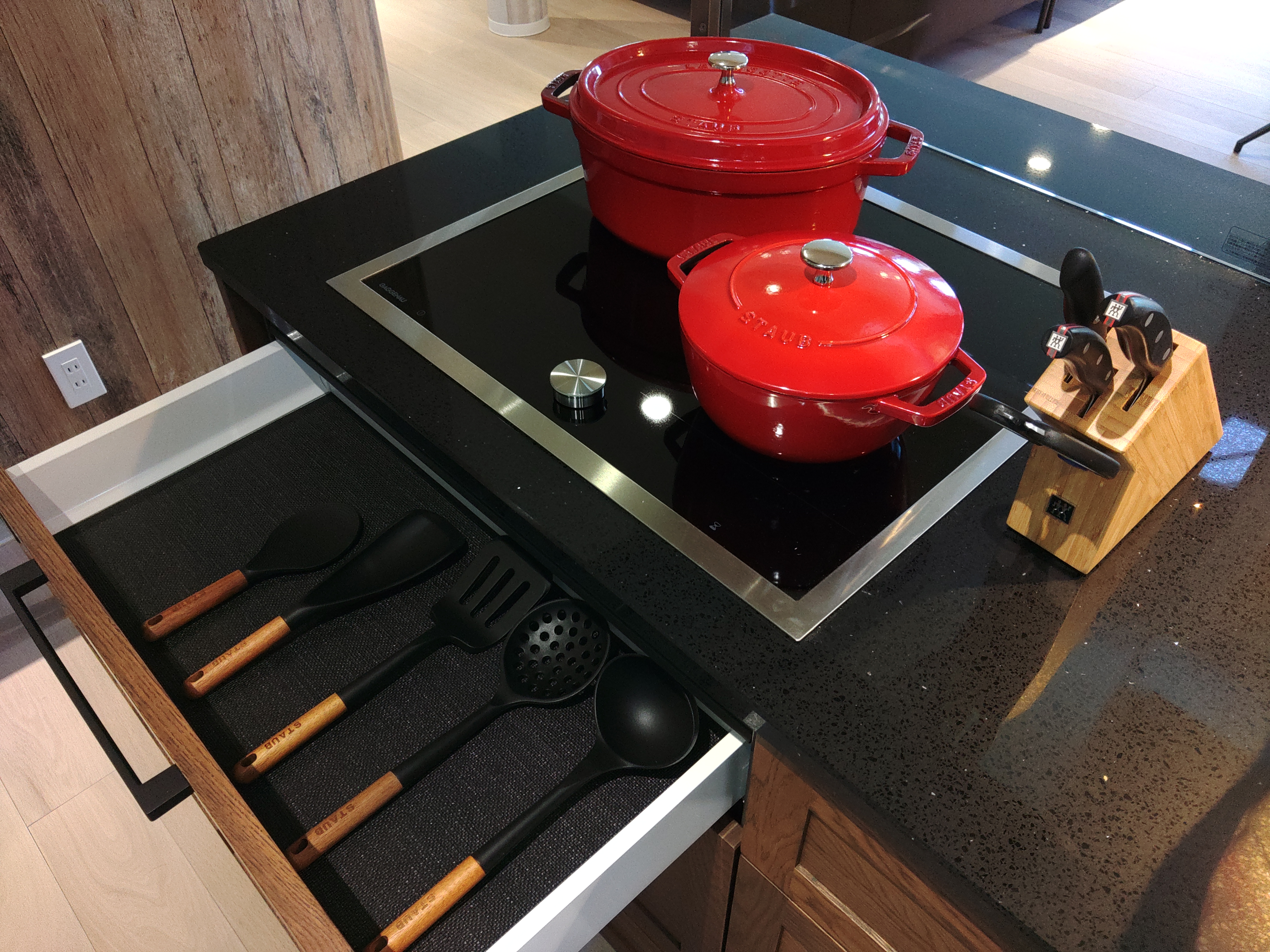 バケーション棟リビングキッチン