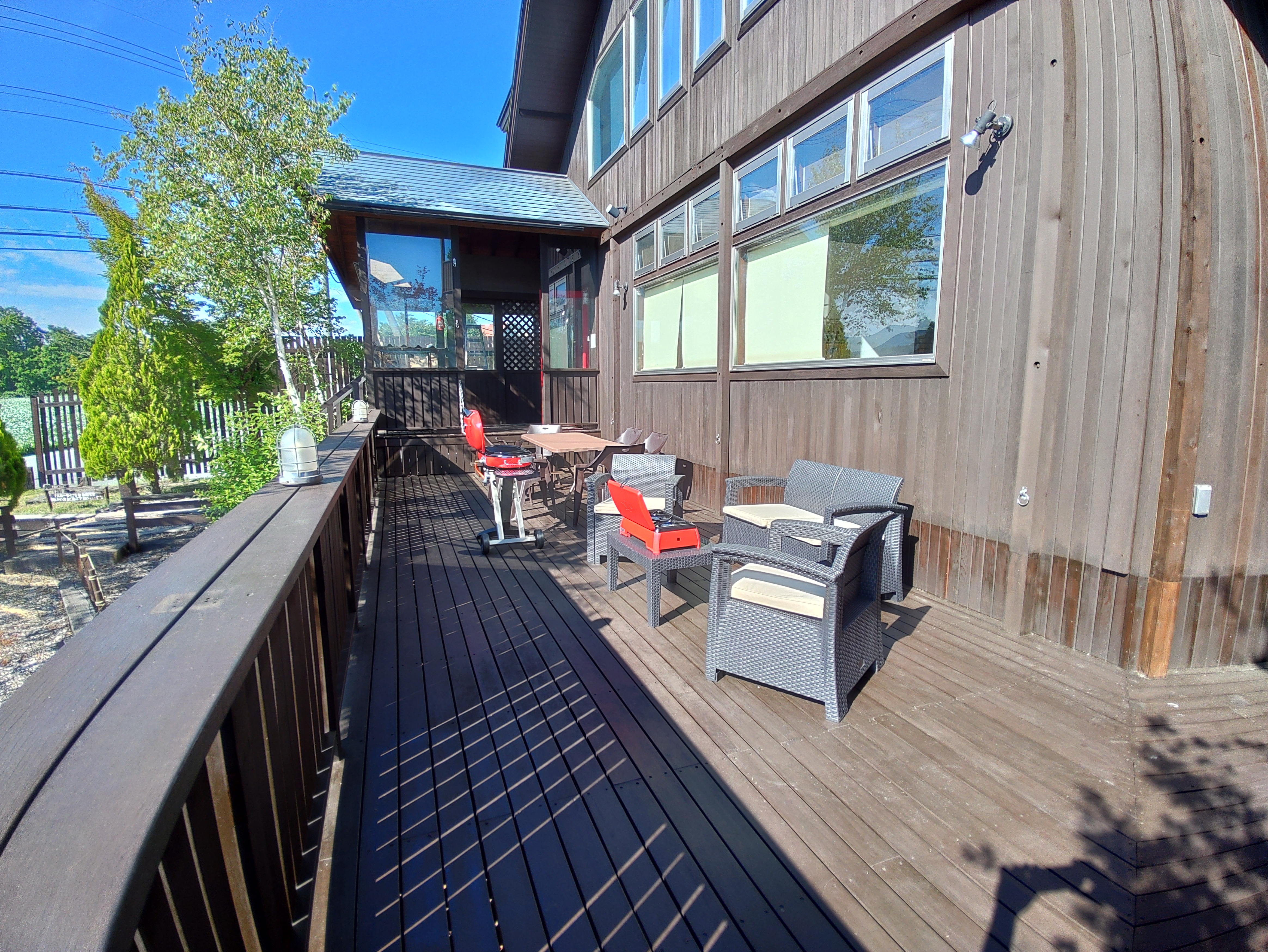 バケーション棟1Fデッキ