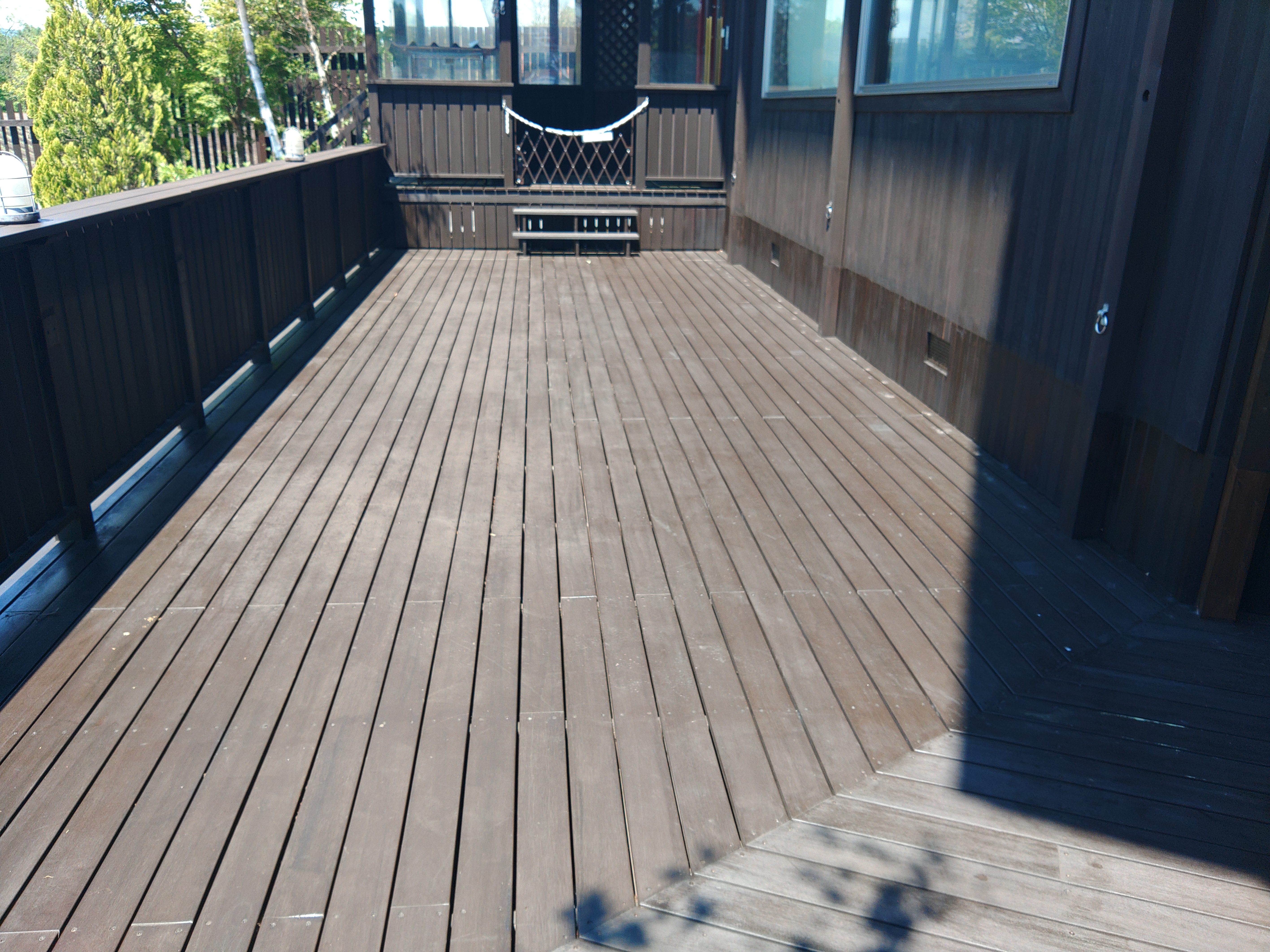 バケーション棟専用大型デッキ