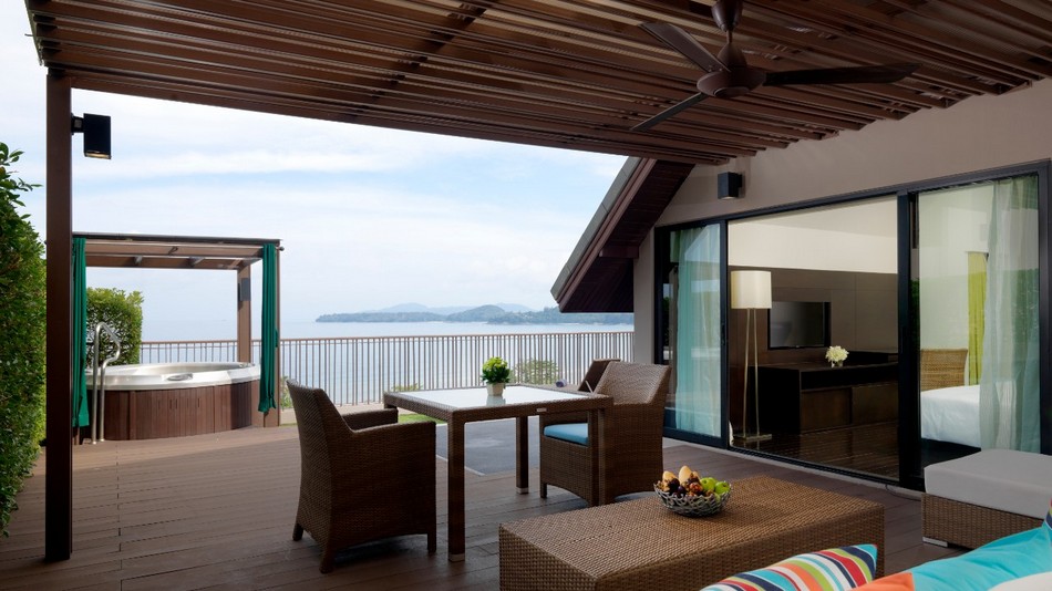 テラスルームキングベッド ワールプールバス付