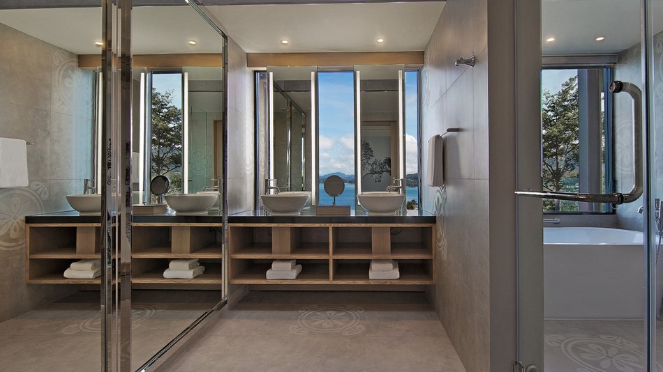 ヒルトップオーシャンビュースイート