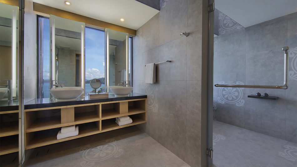 ヒルトップオーシャンビュースイート