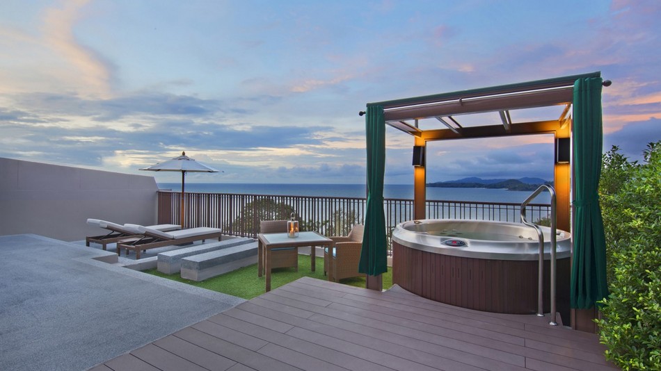 テラスルームキングベッド ワールプールバス付